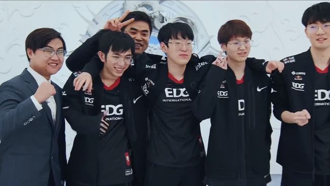 此次亮出 此次亮出