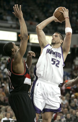 他在新的挑 他在新的挑