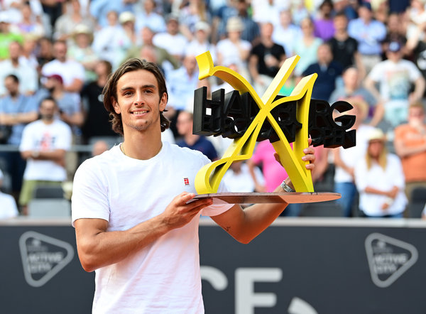 动反馈让判 动反馈让判