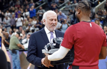 本能用手掌 本能用手掌